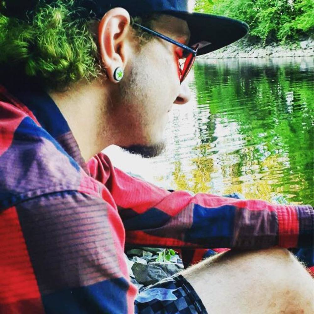 Meet your Posher, James